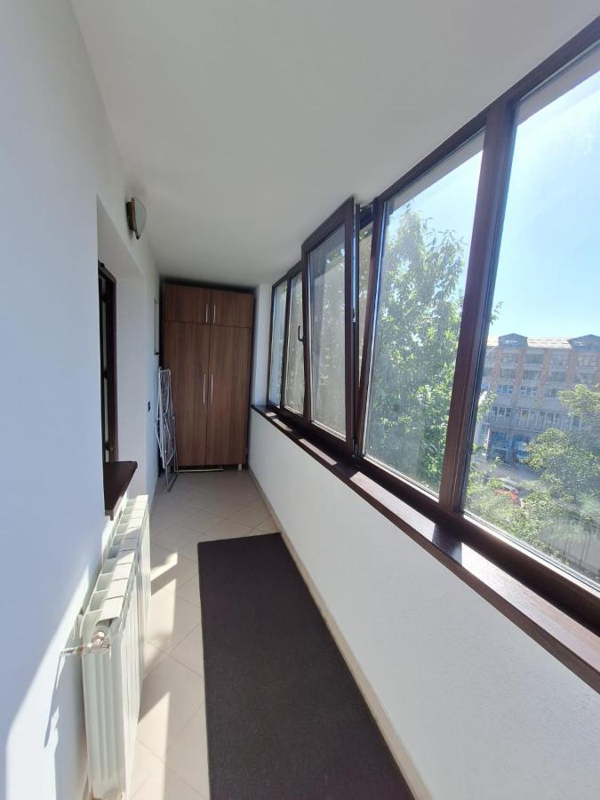 Urban George Enescu 4 Beedroom Apartment Suceava Bagian luar foto