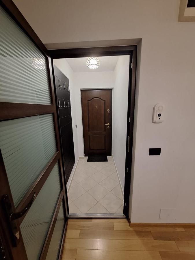 Urban George Enescu 4 Beedroom Apartment Suceava Bagian luar foto