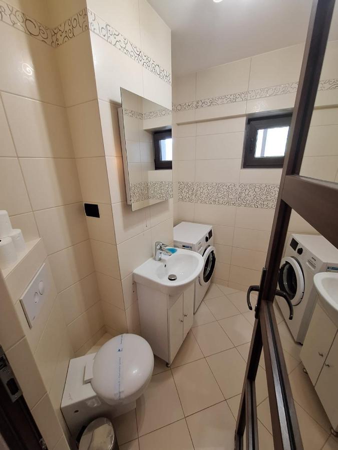Urban George Enescu 4 Beedroom Apartment Suceava Bagian luar foto