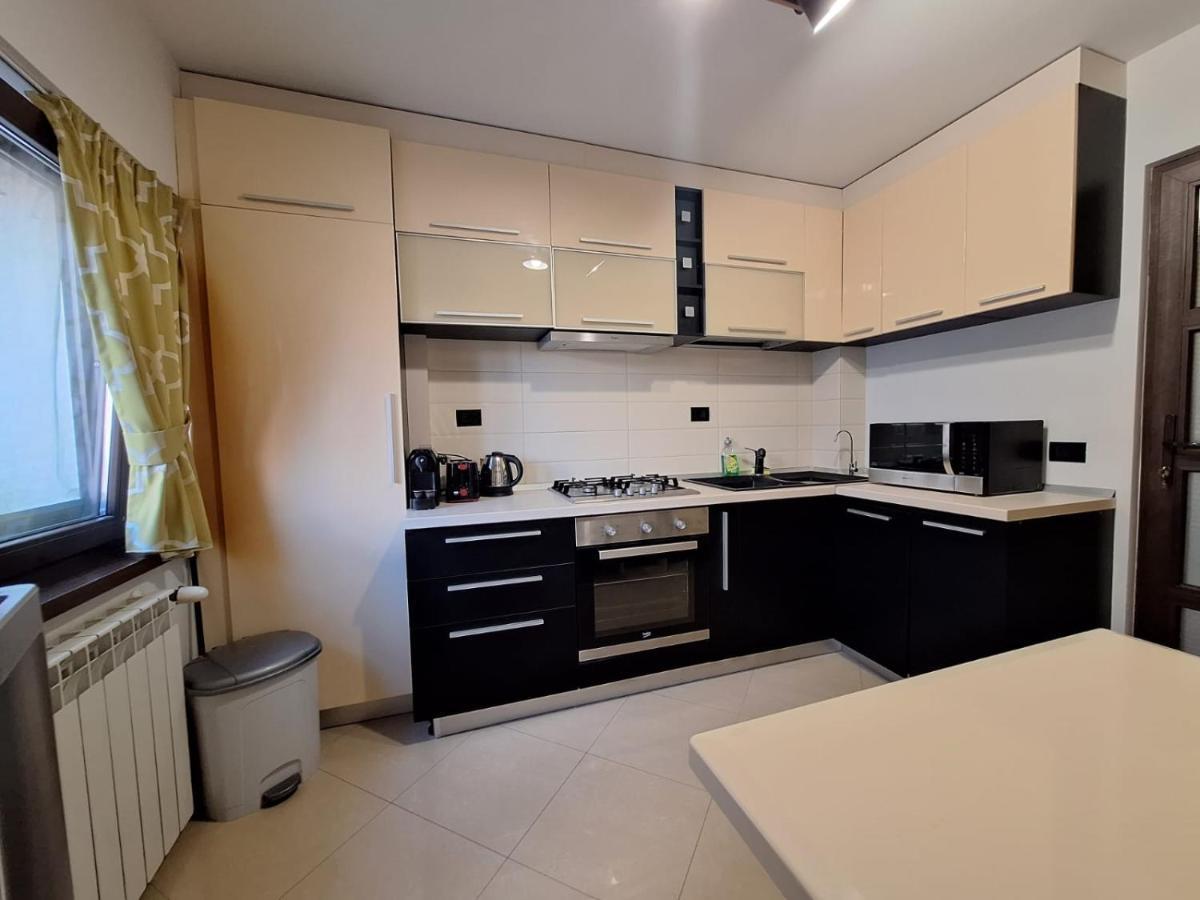 Urban George Enescu 4 Beedroom Apartment Suceava Bagian luar foto